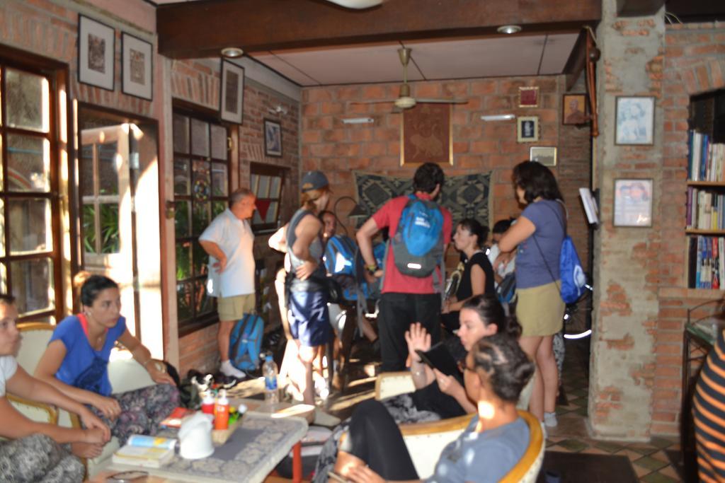 Brickhouse Ayutthaya Guesthouse Est 1986 Kültér fotó