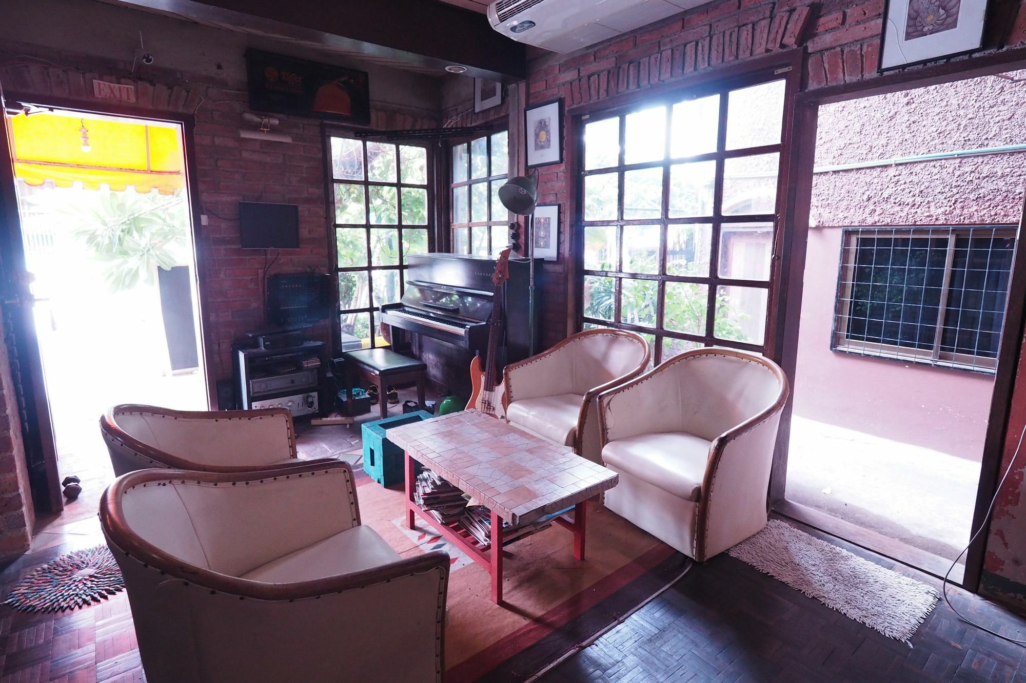 Brickhouse Ayutthaya Guesthouse Est 1986 Kültér fotó